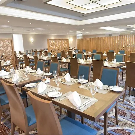 Hilton Hotel 5*