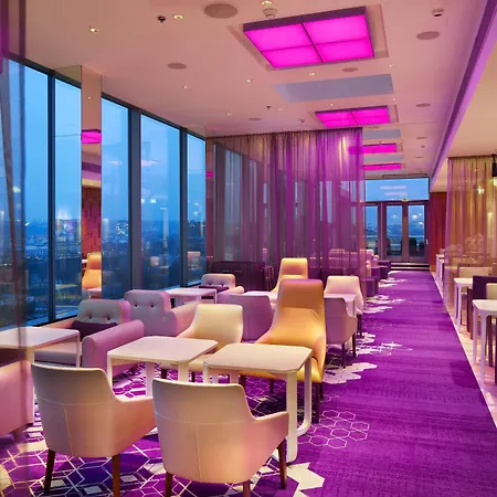 호텔 Hilton Atrium 5*