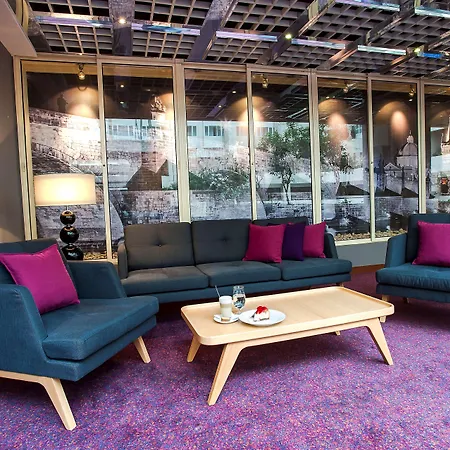 Hilton Atrium
