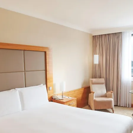 Hilton Atrium 5*
