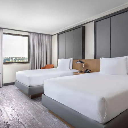 Hotel Hilton Atrium 5*