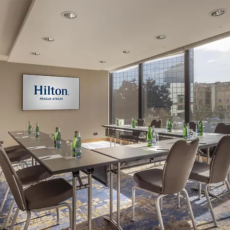 ホテル Hilton Atrium プラハ