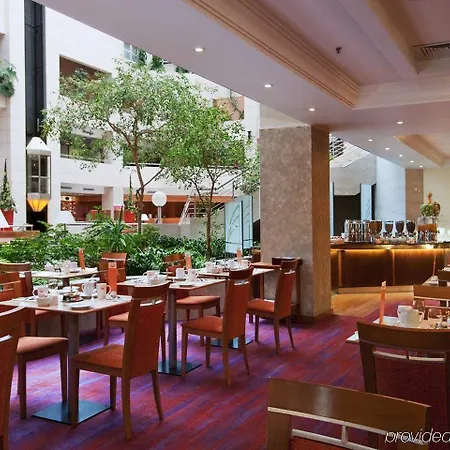 Hilton Praga