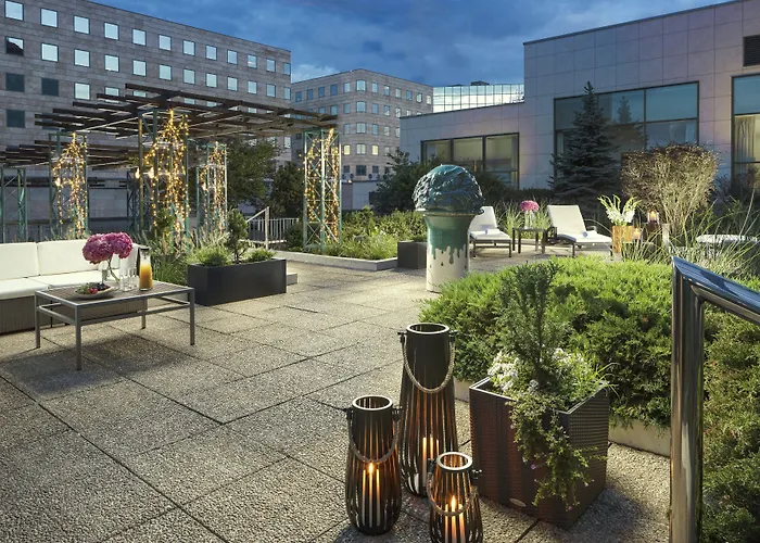 Hilton Atrium Hotell 5*