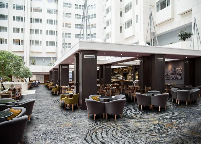 Hilton Atrium 5*