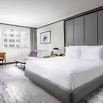 Hilton Atrium 5* 프라하