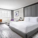 Hilton Atrium Hotel 5*