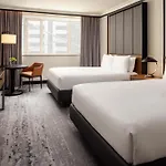 Hilton Atrium Hotel 5*